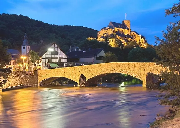 Hotel Restaurant Schmidter Bauernstube 2*