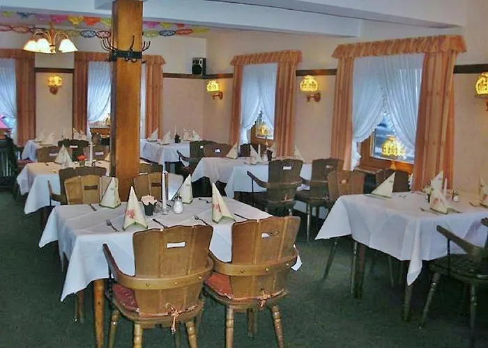 Szálloda Restaurant Schmidter Bauernstube Nideggen